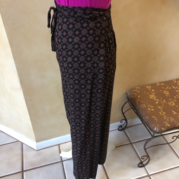 Vintage Long Wrap Skirt - Picture 4 of 14